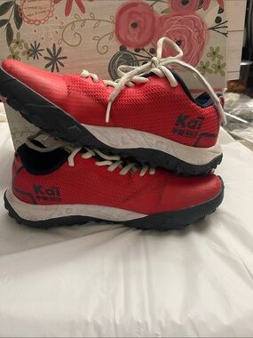 Osaka red Women's Lightweight Knit Sneakers, hockey shoes size 6  style.kai